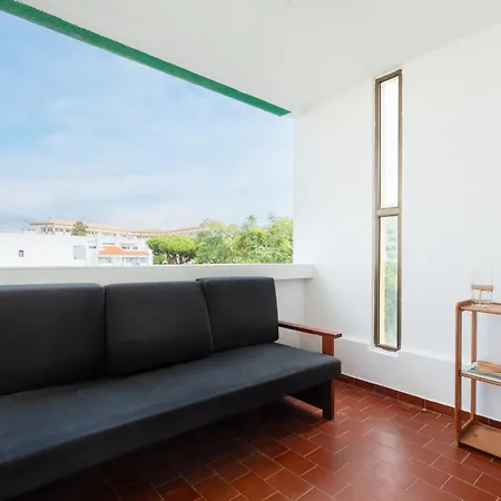 Daire Magnifique 1 Bed Flat With Pool, Large Balcony And Parking Quarteira